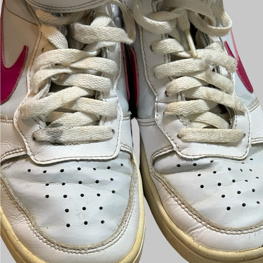 Nike - Girl’s Youth Sz 5 Nike Court Borough Mid 2 White & Pink - Picture 8 of 9